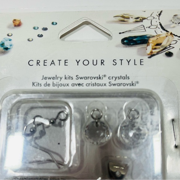 Lot of 2 NWT Swarovski Jewelry Kits w/ Necklace and Earrings - Red - White - Picture 6 of 6